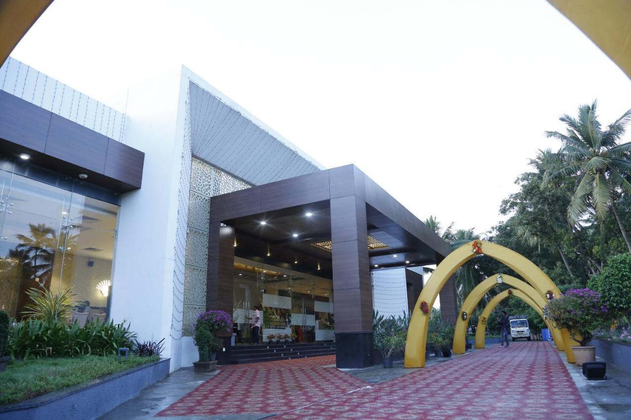 Hotel S-Inn Pālakollu 外观 照片