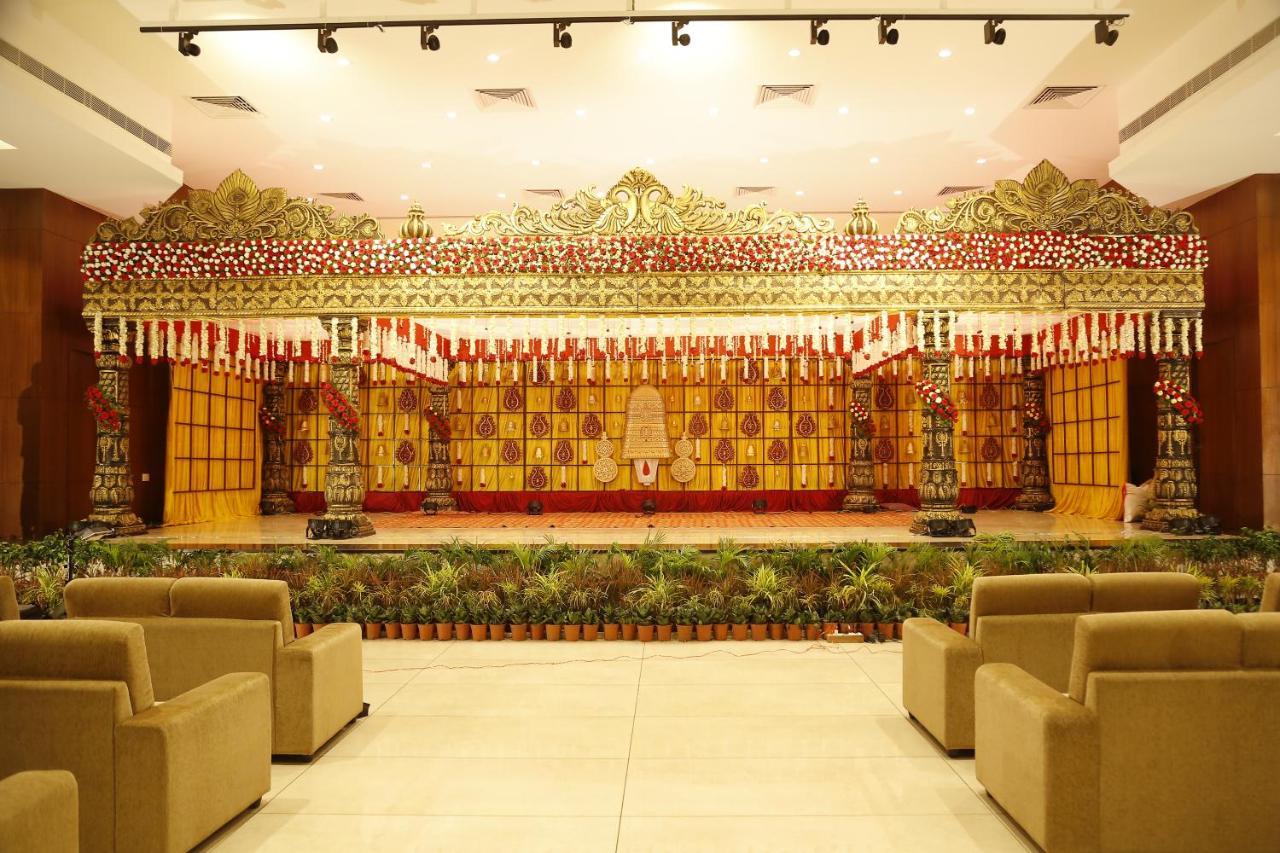 Hotel S-Inn Pālakollu 外观 照片